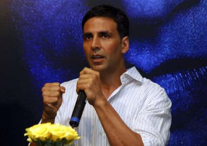 Stars have to sell their soul: Akshay Kumar